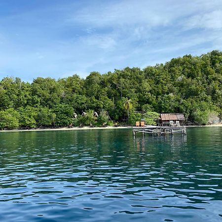 Warahnus Dive Homestay Kri Exterior foto