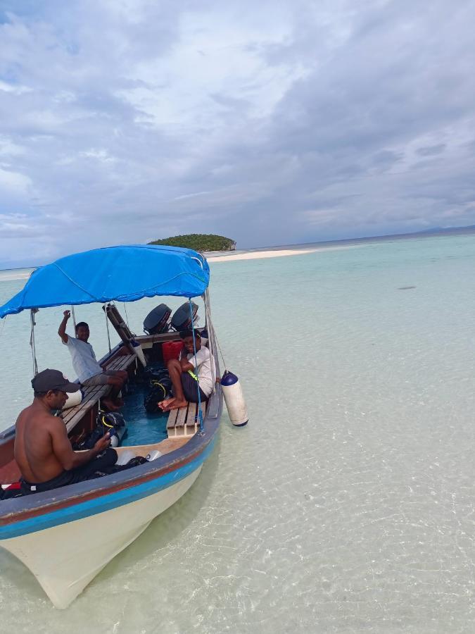Warahnus Dive Homestay Kri Exterior foto