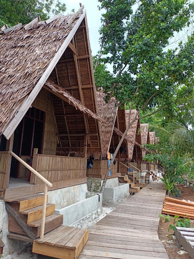 Warahnus Dive Homestay Kri Exterior foto